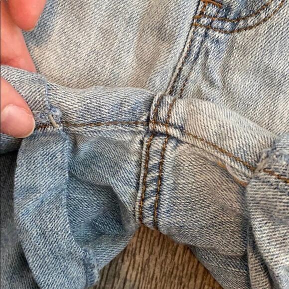 RSQ Light Washed Denim “Mom Short” Shorts - Picture 5 of 12